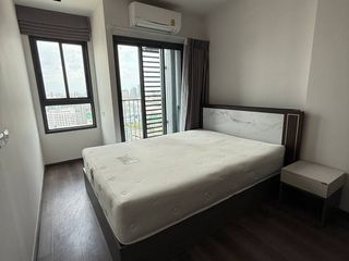 出售 1 卧室 公寓 在 Huai Khwang, 曼谷