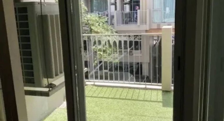 For sale 1 bed condo in Phra Khanong, Bangkok