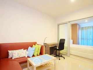À louer et à vendre 2 chambres condo à Huai Khwang, Bangkok