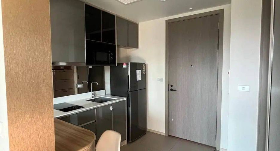 Wohnung zur Miete mit 1 Zimmer in Phaya Thai, Bangkok