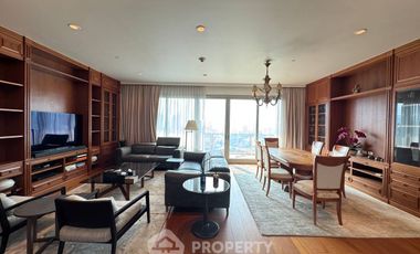 For rent 3 bedrooms condo in Watthana, Bangkok