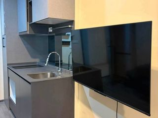 Wohnung zur Miete mit 1 Zimmer in Bang Rak, Bangkok