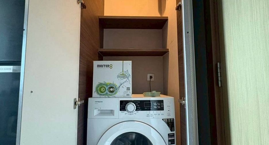 Condo en alquiler de 1 habitaciones en Khlong Toei, Bangkok