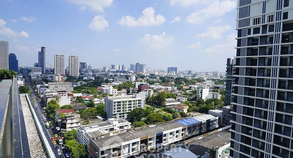For sale 1 bed condo in Watthana, Bangkok
