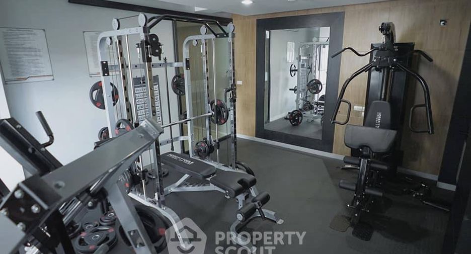 For sale 1 bed condo in Watthana, Bangkok