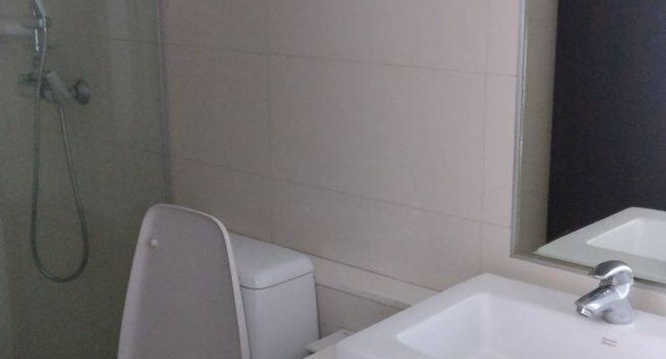 For rent and for sale 2 bedrooms condo in Watthana, Bangkok