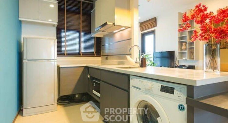 À louer et à vendre 1 chambre condo à Khlong Toei, Bangkok