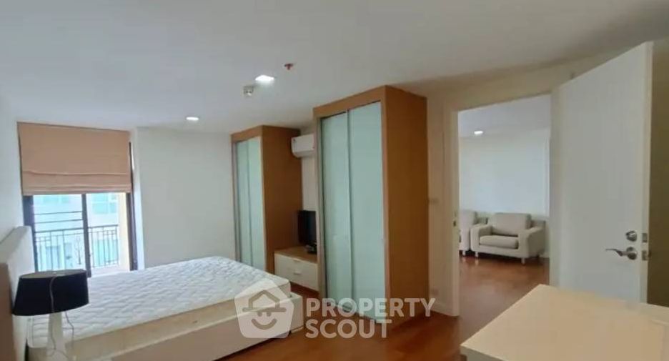 For rent そして for sale 2 ベッドルーム condo in Watthana, Bangkok