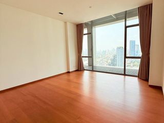 Wohnung zur Miete und zum Kauf mit 2 Zimmer in Sathon, Bangkok