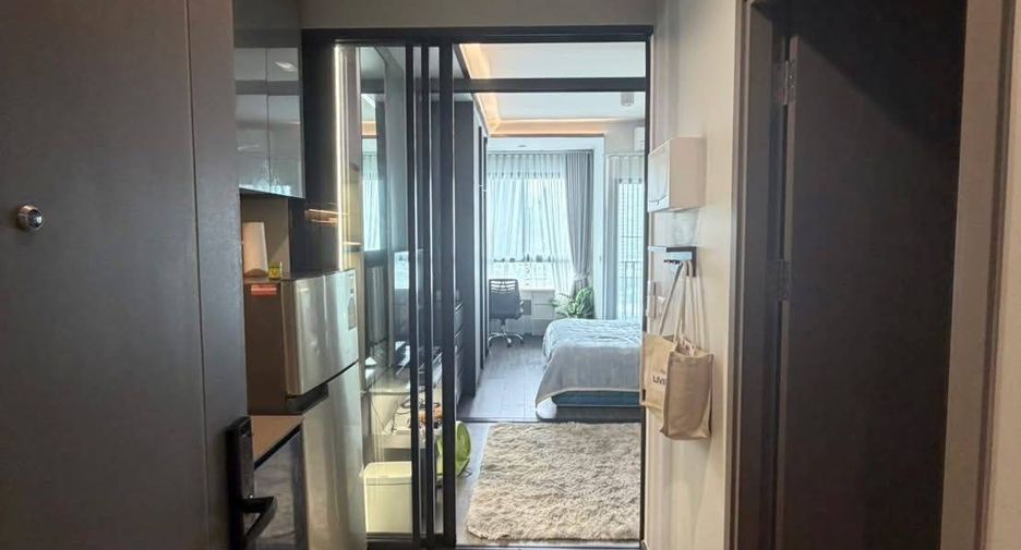À louer et à vendre 1 chambre condo à Khlong Toei, Bangkok