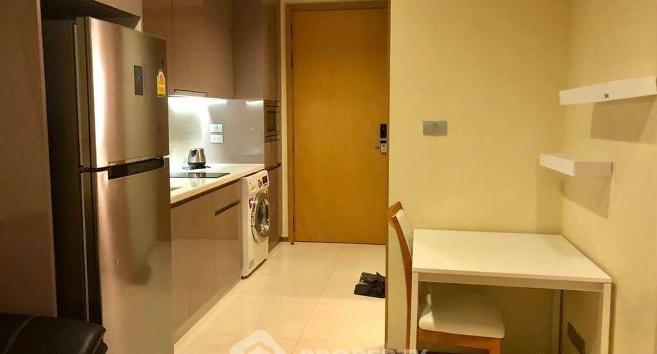 For rent and for sale 1 bed condo in Khlong Toei, Bangkok