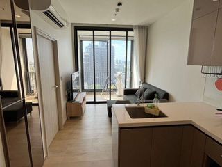 For sale 1 bed condo in Phra Khanong, Bangkok