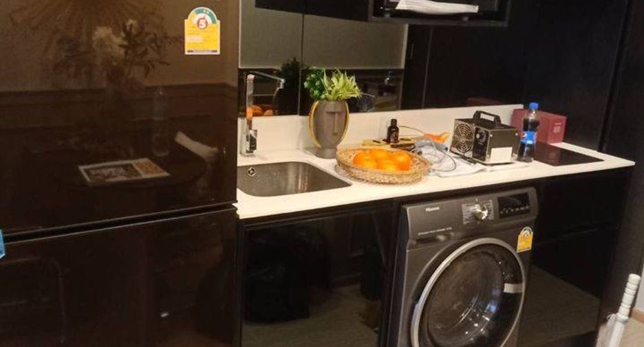 For sale 1 Beds condo in Phaya Thai, Bangkok