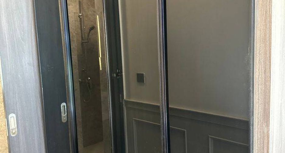 For sale 1 Beds condo in Phaya Thai, Bangkok