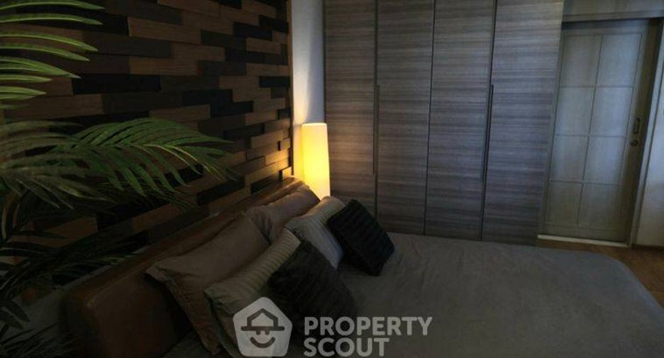 For sale 1 bed condo in Watthana, Bangkok