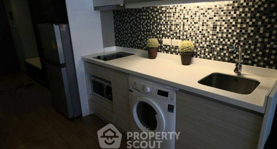 For sale 1 bed condo in Watthana, Bangkok