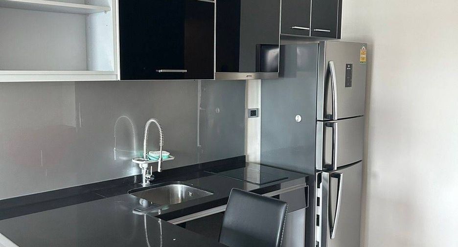 À vendre 1 chambre condo à Khlong Toei, Bangkok
