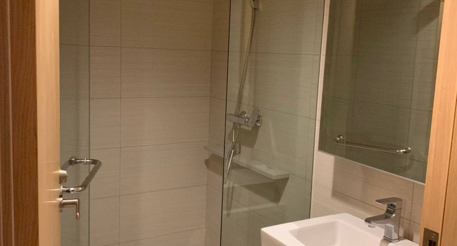 For sale 2 bedrooms condo in Khlong Toei, Bangkok