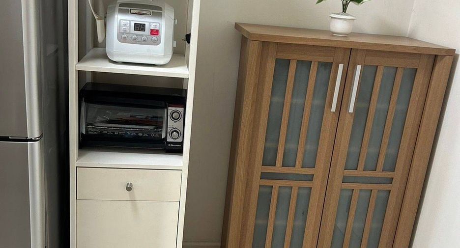 For rent and for sale 1 bed condo in Watthana, Bangkok