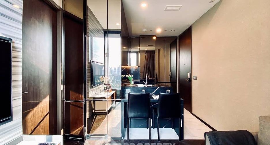 Wohnung zum Kauf mit 1 Zimmer in Khlong Toei, Bangkok