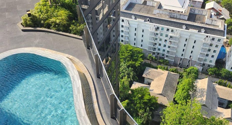 Wohnung zur Miete und zum Kauf mit 1 Zimmer in Khlong Toei, Bangkok