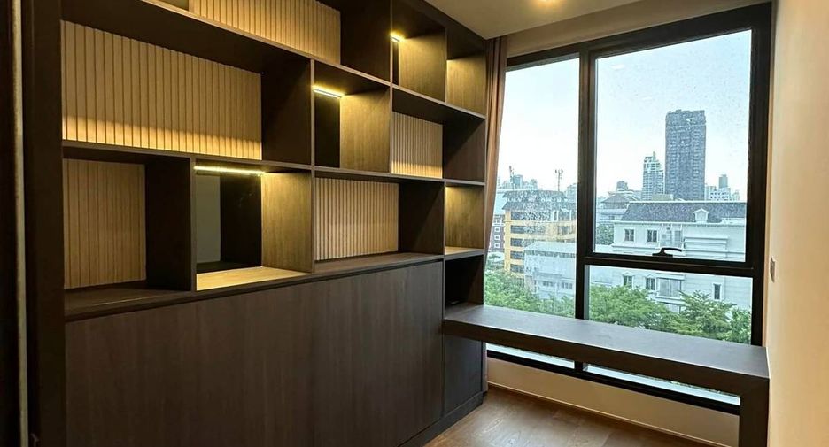 Wohnung zur Miete und zum Kauf mit 1 Zimmer in Khlong Toei, Bangkok