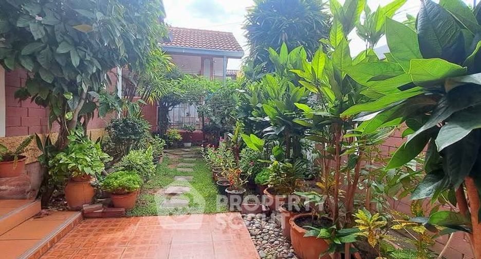 Haus zum Kauf mit 4 Zimmer in Bang Lamung, Chonburi