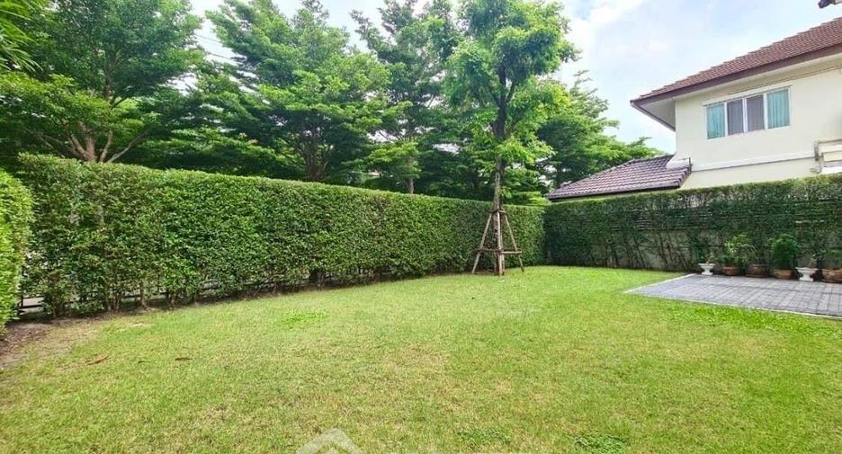 For sale 3 bedrooms house in Bang Phli, Samut Prakan