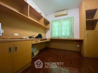 For sale 3 ベッドルーム house in Lat Krabang, Bangkok