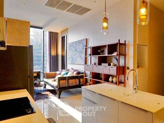 À louer et à vendre 2 chambres condo à Bang Rak, Bangkok