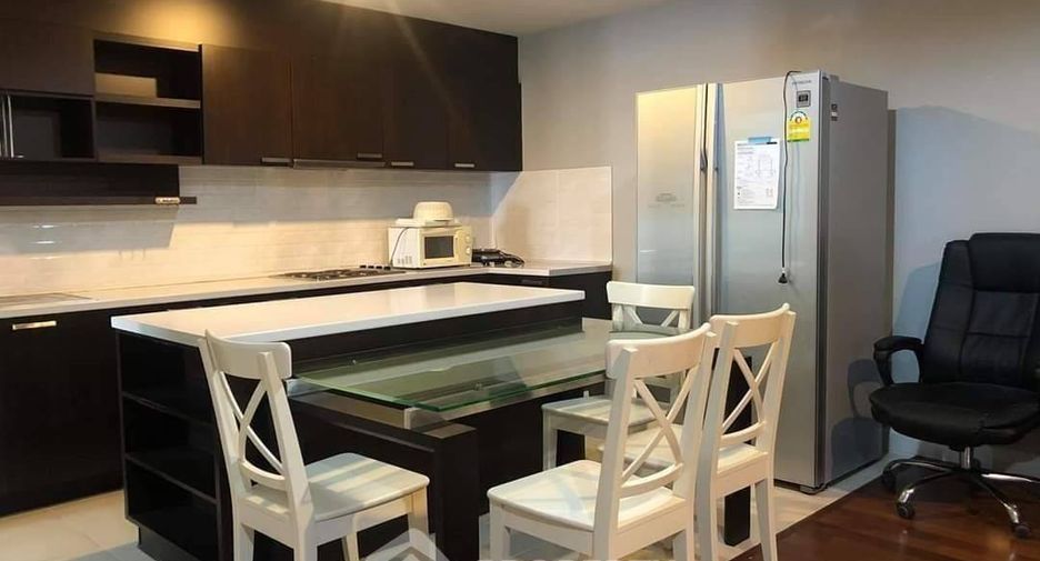 Wohnung zum Kauf mit 2 Zimmer in Yan Nawa, Bangkok