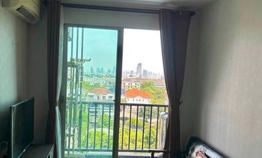 À louer et à vendre 2 chambres condo à Huai Khwang, Bangkok