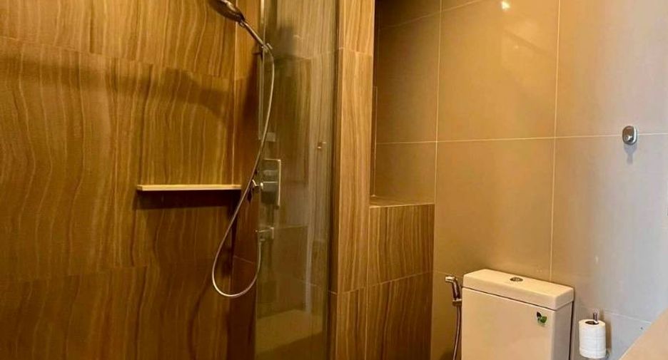 For sale 1 Beds condo in Phaya Thai, Bangkok