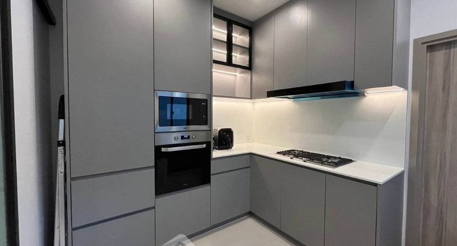 For rent and for sale 4 bedrooms house in Prawet, Bangkok