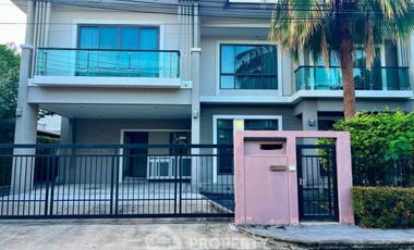 Haus zur Miete und zum Kauf mit 4 Zimmer in Suan Luang, Bangkok