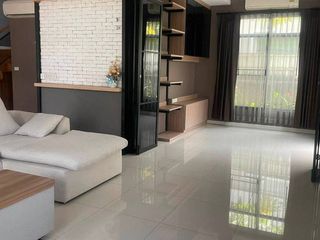 For rent and for sale 4 bedrooms house in Suan Luang, Bangkok