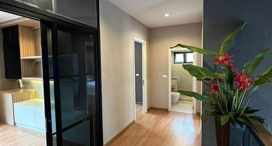 For rent and for sale 4 bedrooms house in Suan Luang, Bangkok