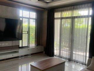 For rent and for sale 4 bedrooms house in Suan Luang, Bangkok