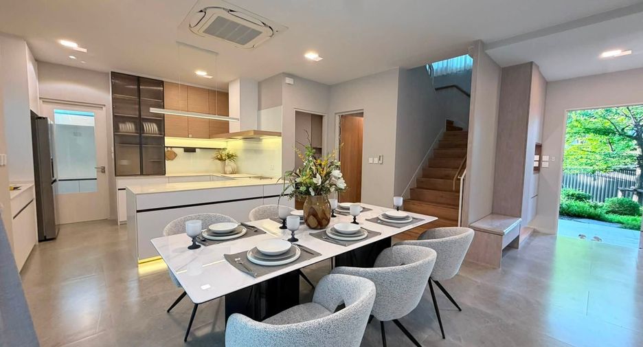 For rent 4 bedrooms house in Bang Phli, Samut Prakan