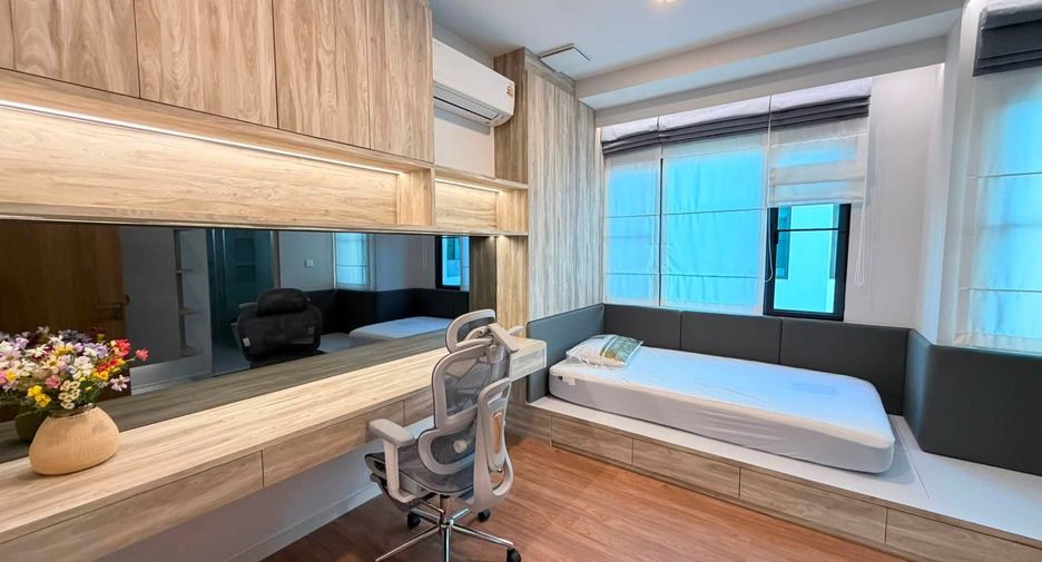 For rent 4 bedrooms house in Bang Phli, Samut Prakan