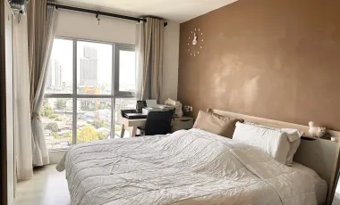 For sale 1 bed condo in Khlong Toei, Bangkok