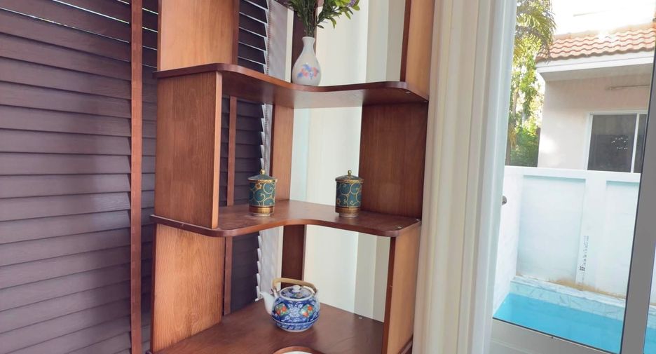 ขาย และ ให้เช่า 4 ห้องนอน บ้านเดี่ยว ใน จอมเทียน, พัทยา