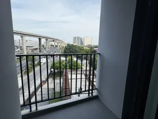 出售 公寓 公寓 在 Mueang Samut Prakan, Samut Prakan