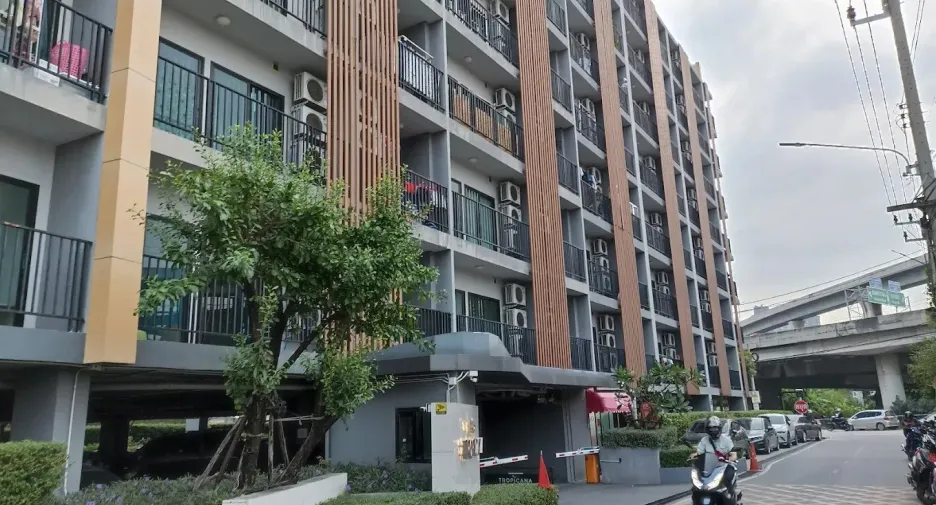 出售 公寓 公寓 在 Mueang Samut Prakan, Samut Prakan