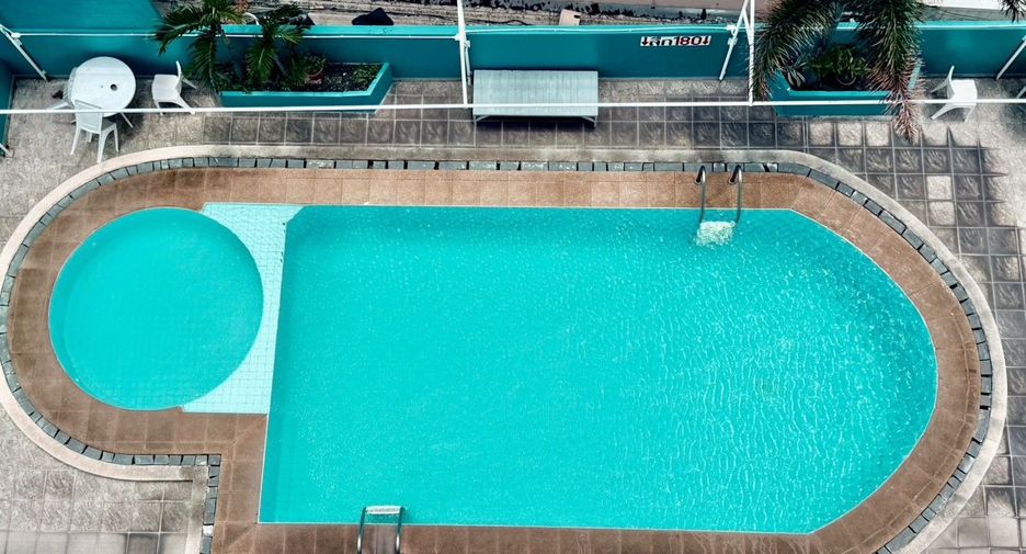 For sale studio condo in Bang Lamung, Chonburi