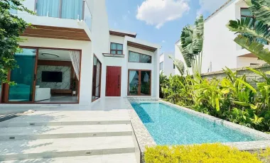 For sale 5 ベッドルーム villa in Bang Lamung, Chonburi