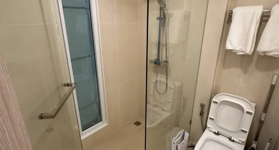 For rent 1 bed condo in Bang Lamung, Chonburi
