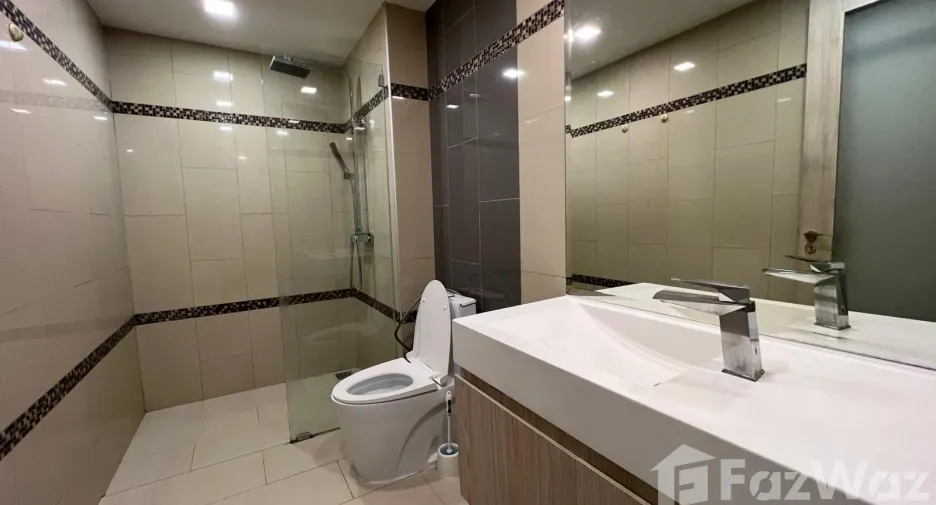 For rent 1 bed condo in Bang Lamung, Chonburi