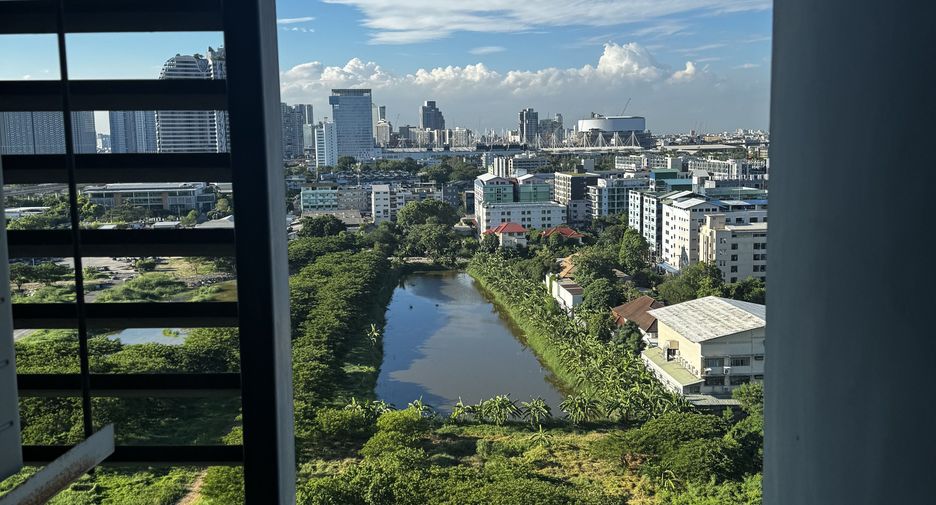 出售 公寓 公寓 在 Mueang Samut Prakan, Samut Prakan