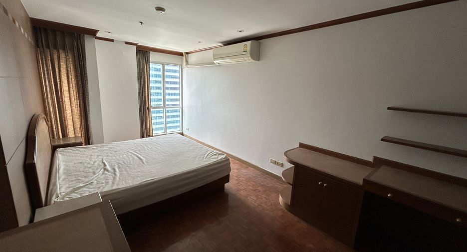 Condo en venta de 3 habitaciones en Sathon, Bangkok